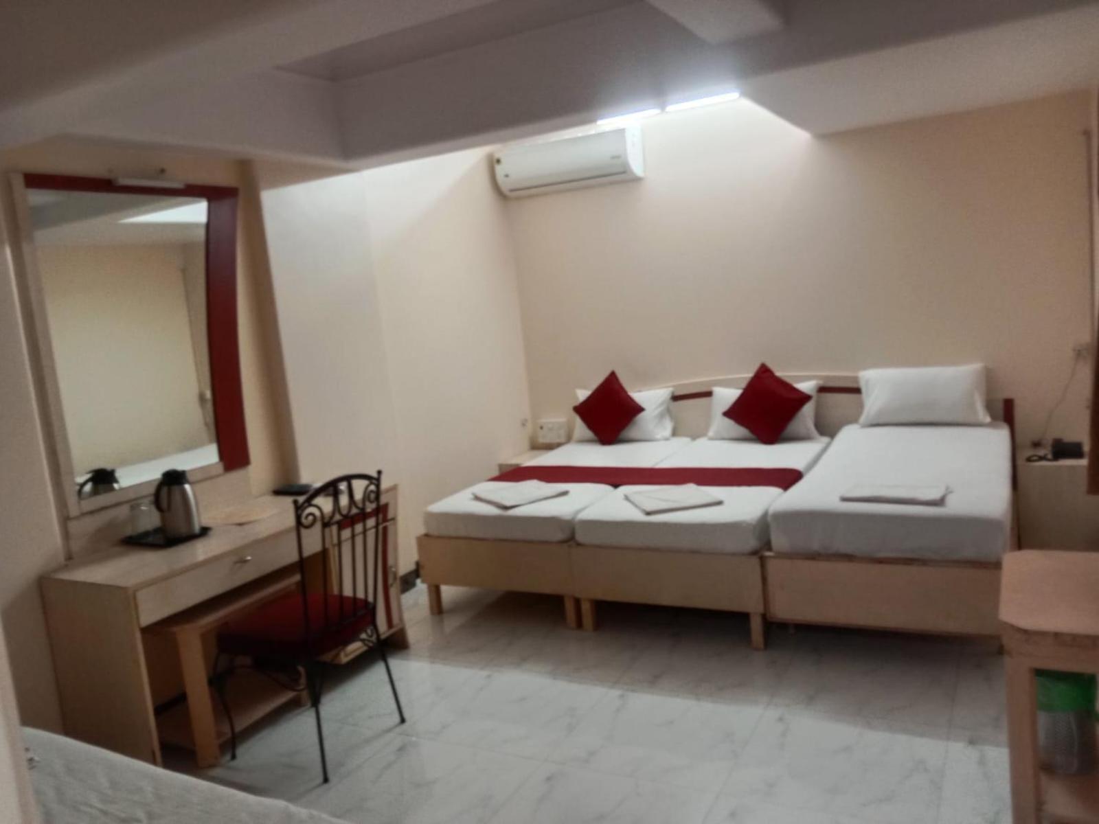 Saigal Guest House Bombay Exterior foto